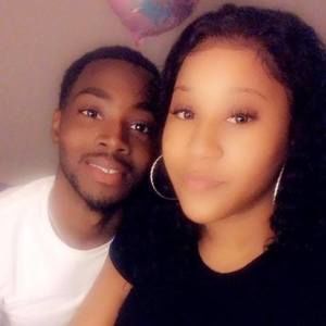 Meet your Posher, Emmanuel